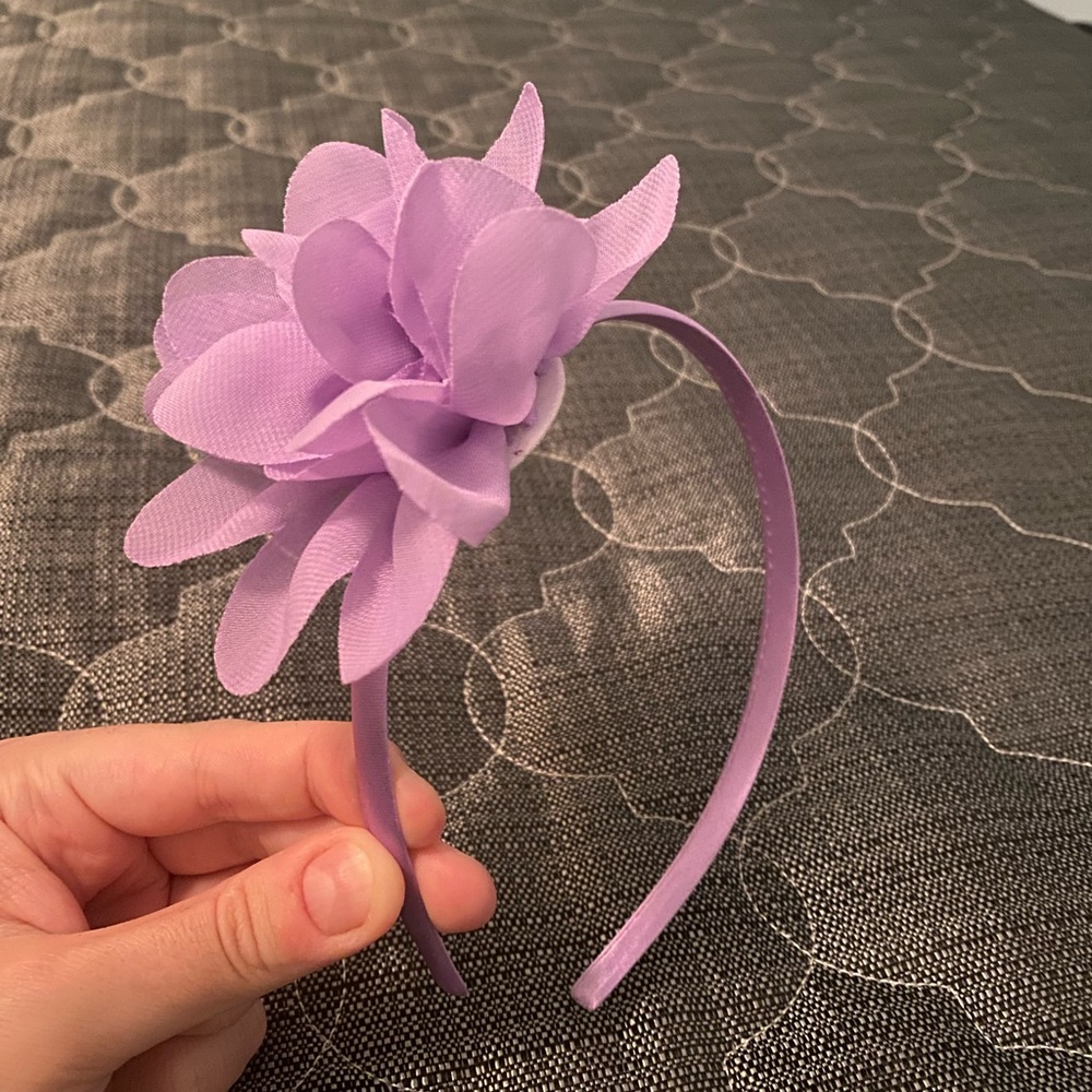 🎀2/8$🎀 purple flower headband